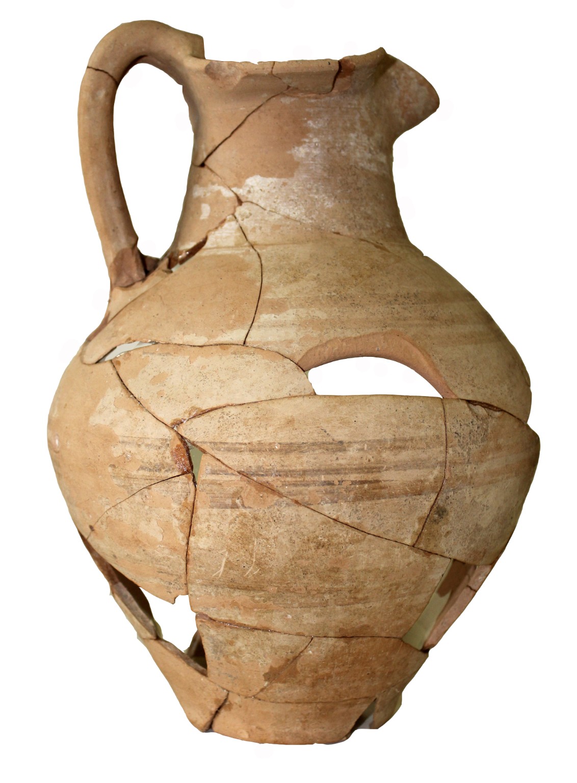 Enòcoa de ceràmica ibèrica de la sitja 133 de la Font de la Canya, amb nansa bífida i bandes pintades.
